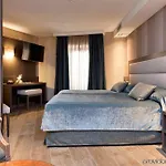 Reina Cristina Hotel