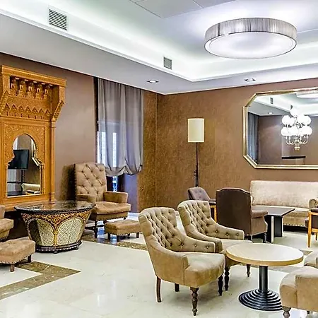 Hotel Reina Cristina 4*