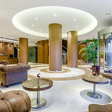Hotel Reina Cristina