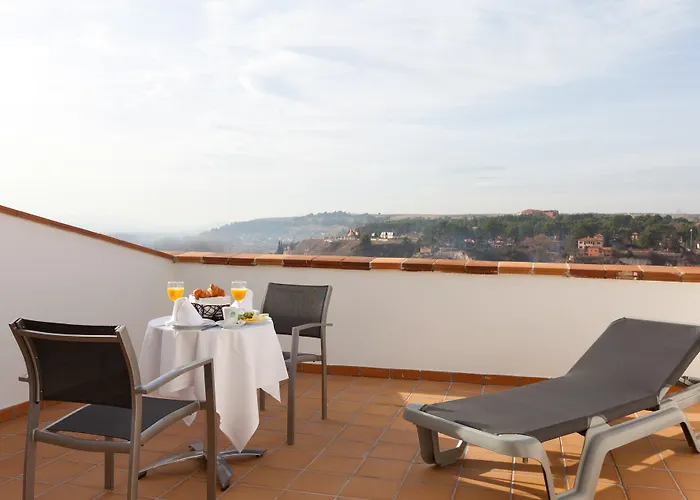 Reina Cristina ホテル